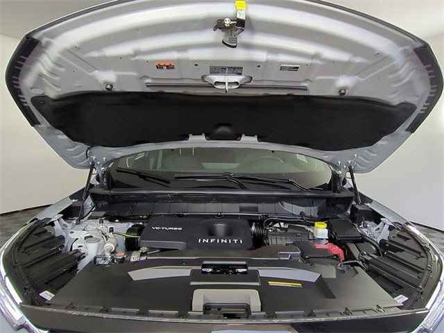 INFINITI QX60 Vehicle Full-screen Gallery Image 12