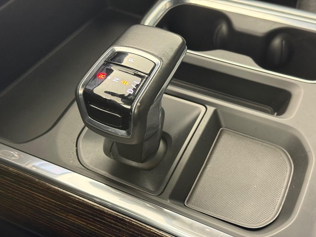 GMC Sierra 1500 Vehicle Full-screen Gallery Image 22