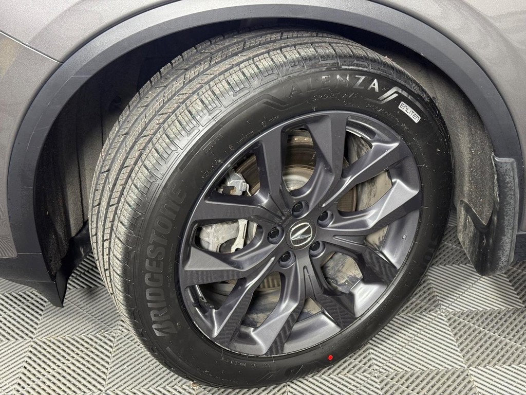 Acura MDX Vehicle Full-screen Gallery Image 09