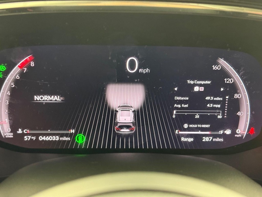 Acura MDX Vehicle Full-screen Gallery Image 29