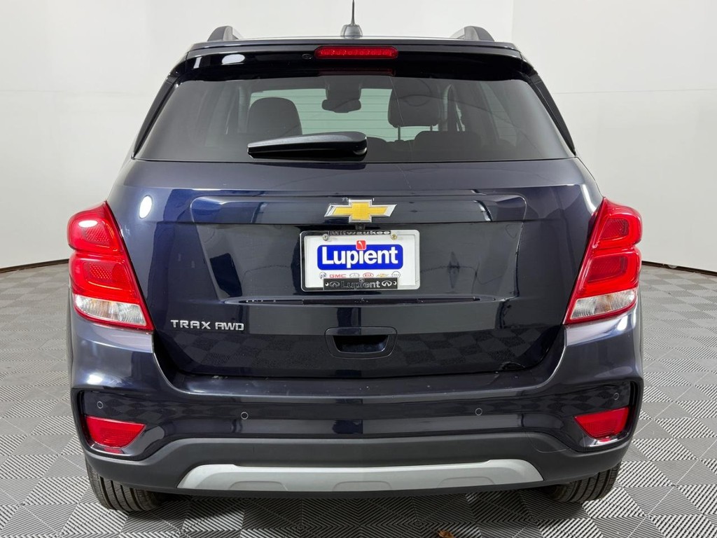 Chevrolet Trax Vehicle Full-screen Gallery Image 04