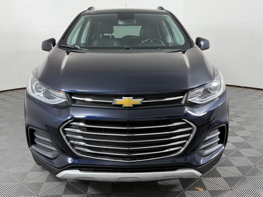 Chevrolet Trax Vehicle Full-screen Gallery Image 09