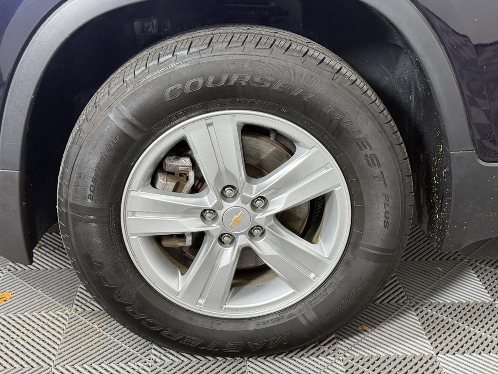 Chevrolet Trax Vehicle Full-screen Gallery Image 10