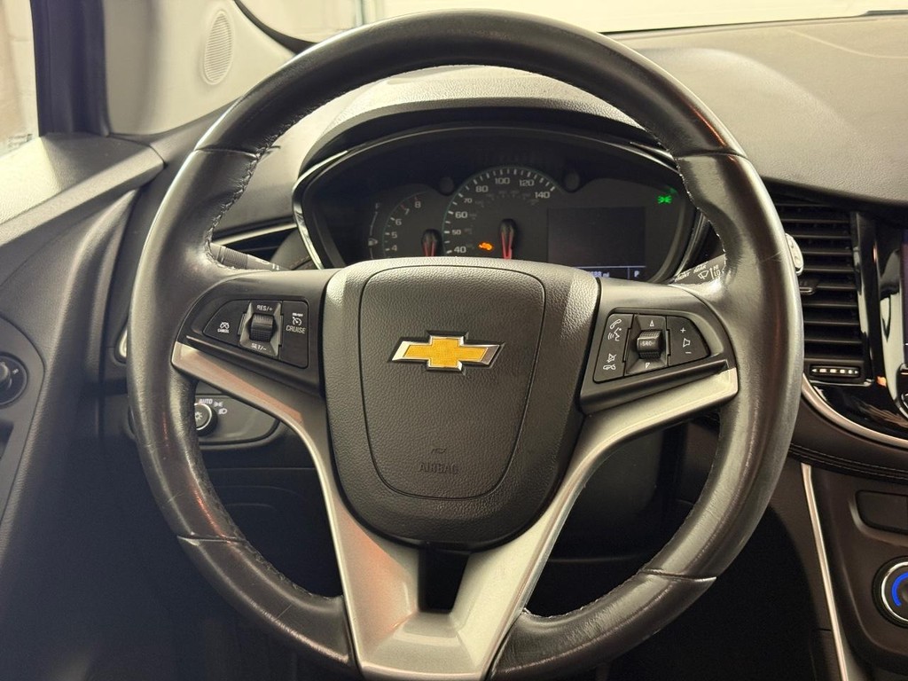 Chevrolet Trax Vehicle Full-screen Gallery Image 13