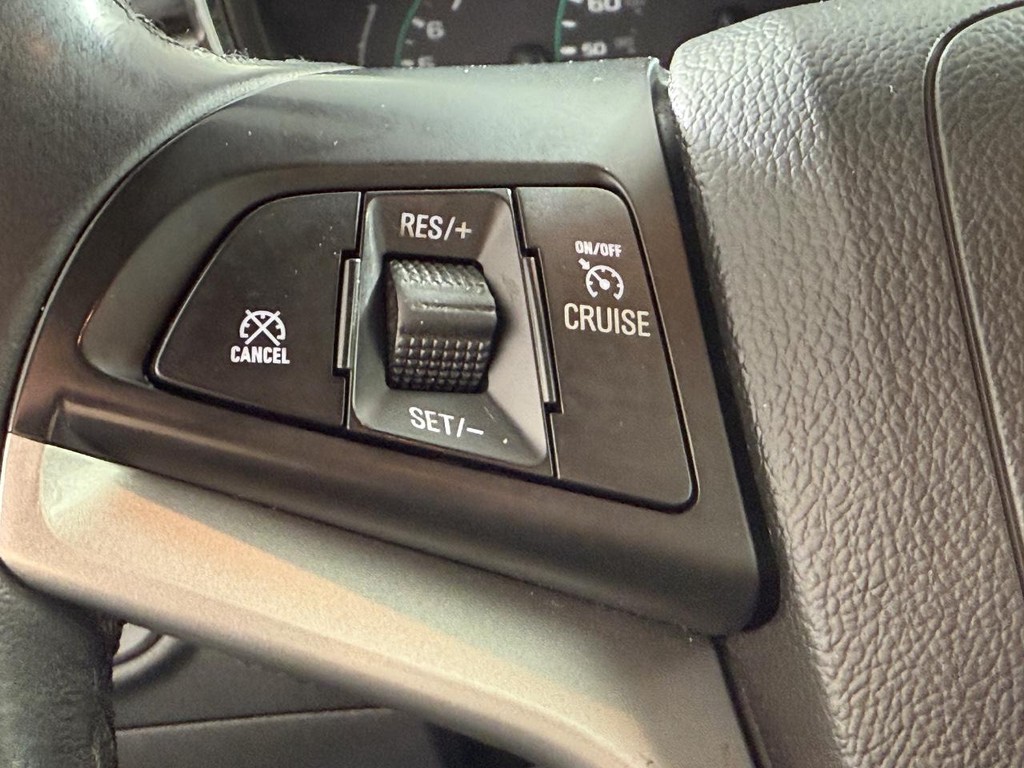 Chevrolet Trax Vehicle Full-screen Gallery Image 14