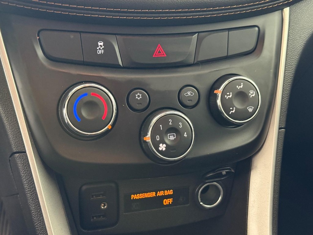 Chevrolet Trax Vehicle Full-screen Gallery Image 18