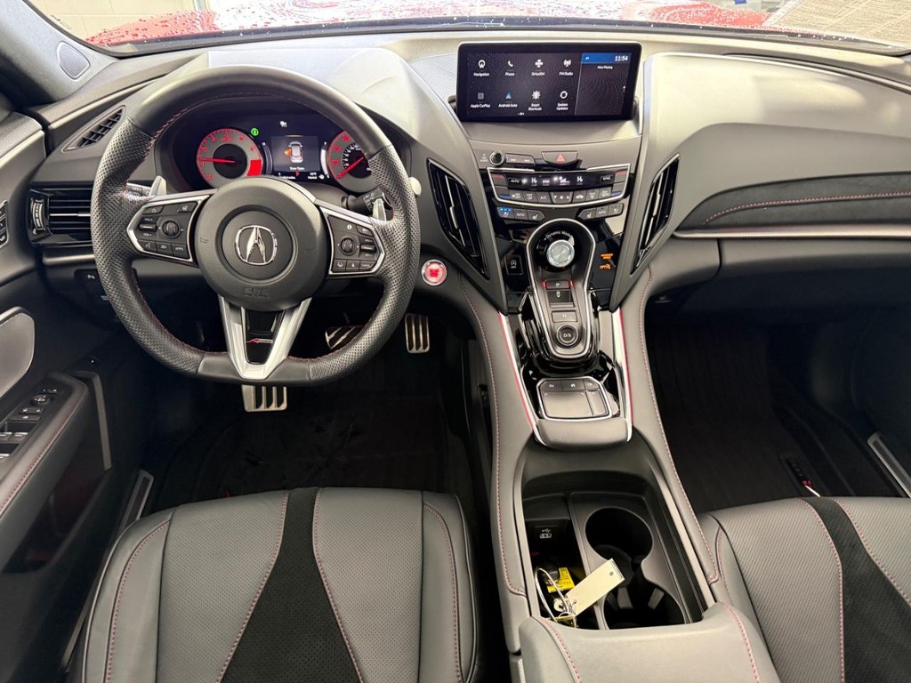 Acura RDX Vehicle Full-screen Gallery Image 14