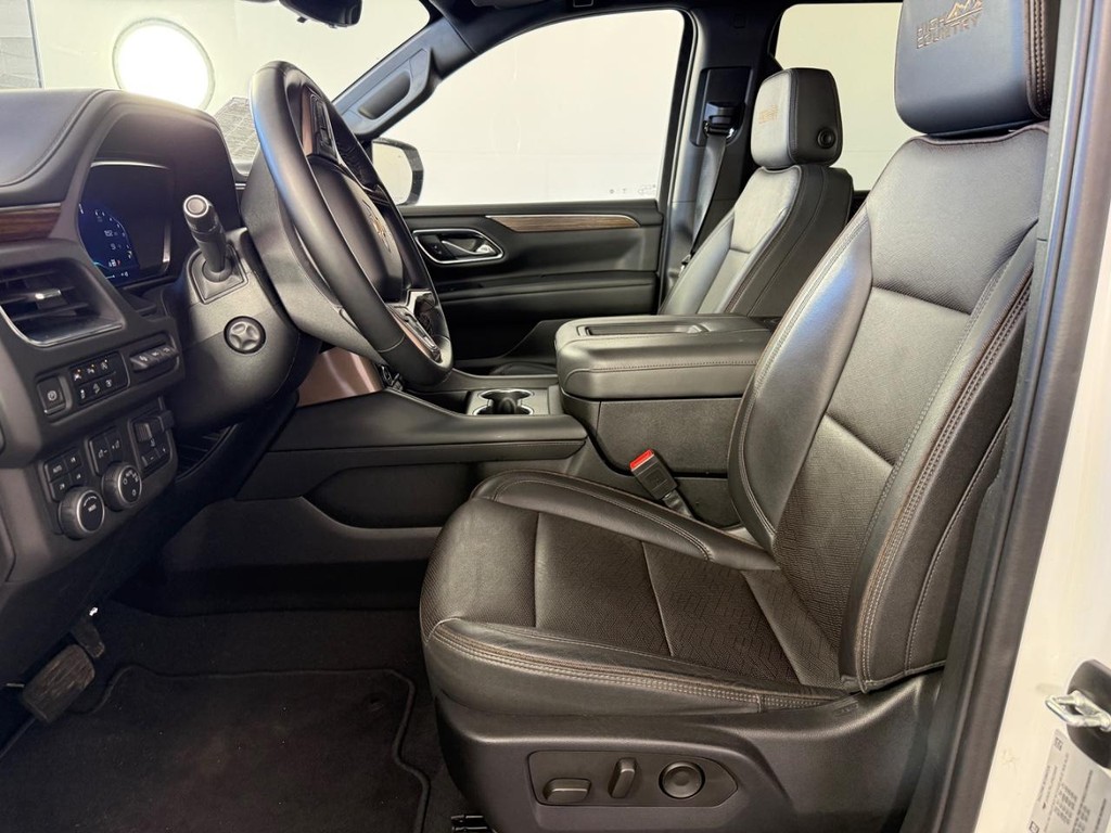 Chevrolet Tahoe Vehicle Full-screen Gallery Image 13