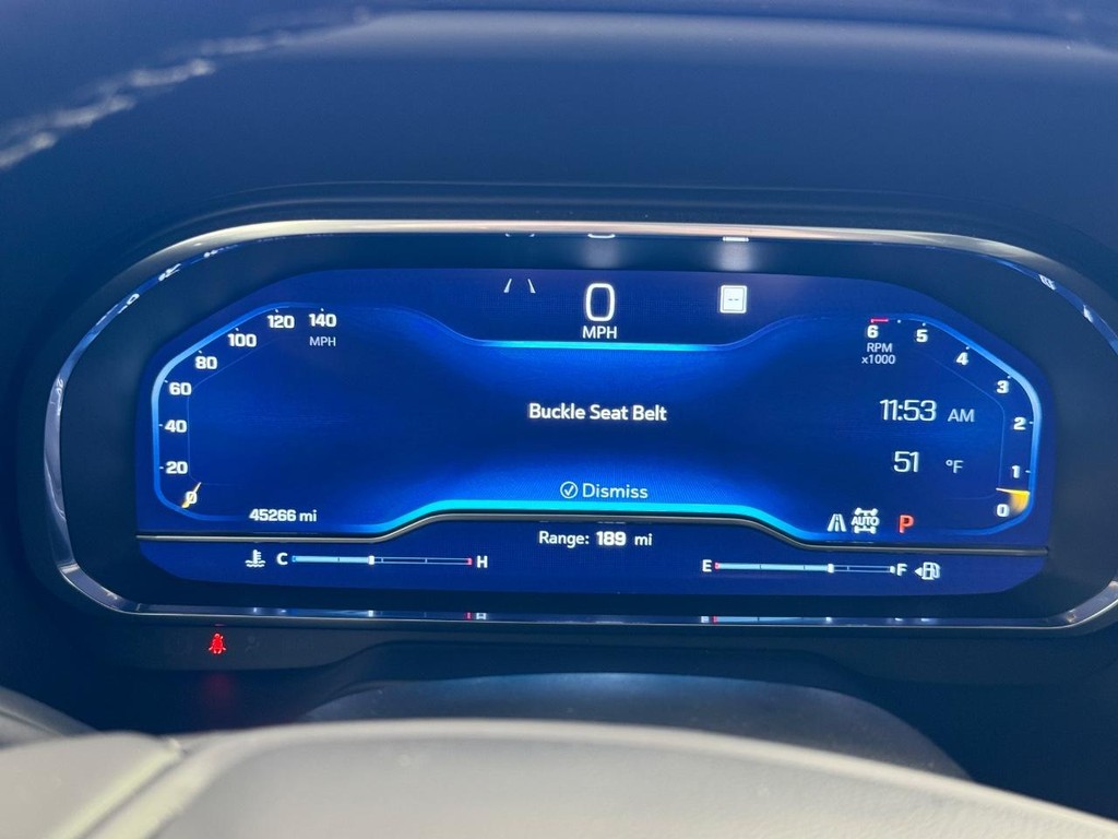 Chevrolet Tahoe Vehicle Full-screen Gallery Image 23