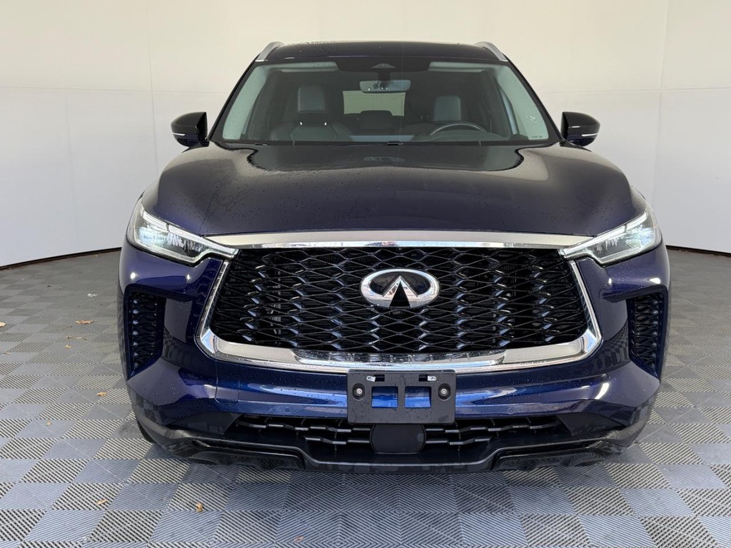 INFINITI QX60 Vehicle Full-screen Gallery Image 10
