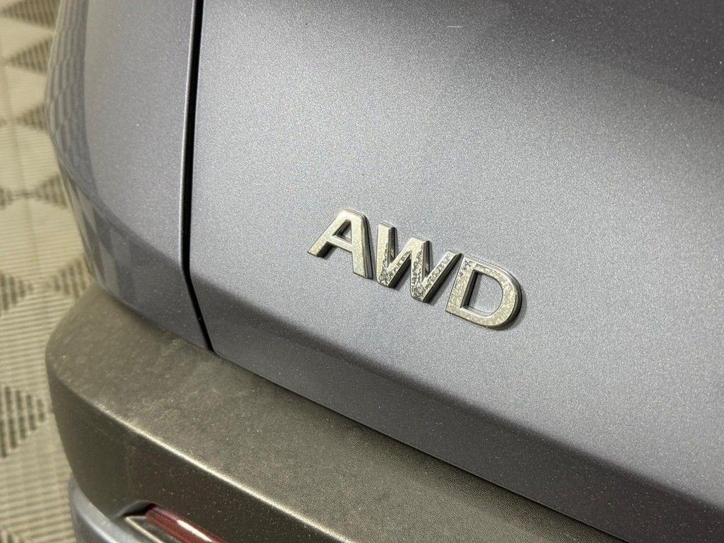 INFINITI QX60 Vehicle Full-screen Gallery Image 06