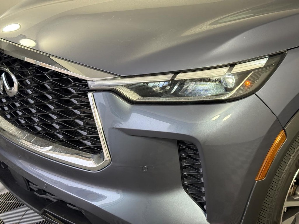 INFINITI QX60 Vehicle Full-screen Gallery Image 24