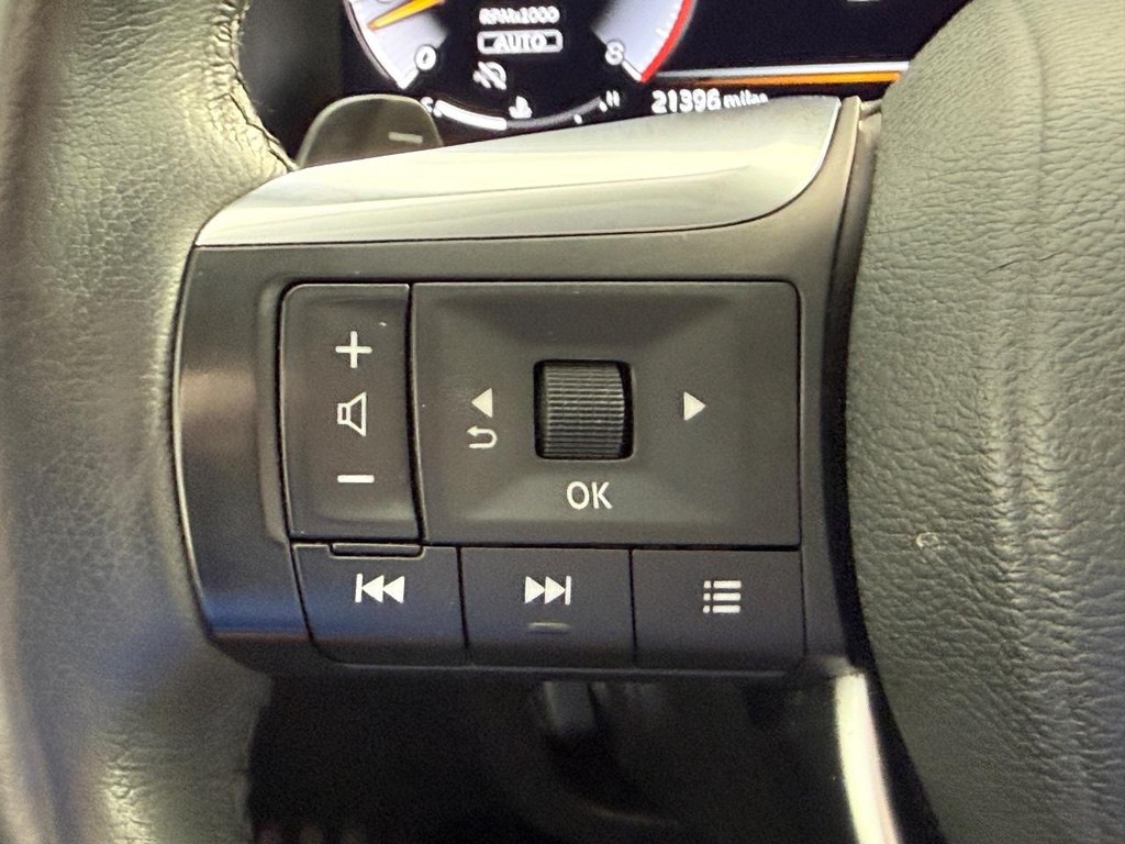 INFINITI QX60 Vehicle Full-screen Gallery Image 20