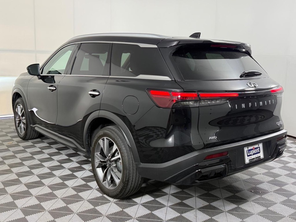 INFINITI QX60 Vehicle Full-screen Gallery Image 08