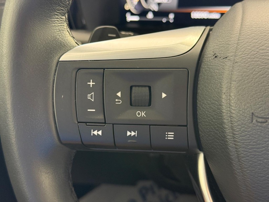 INFINITI QX60 Vehicle Full-screen Gallery Image 19