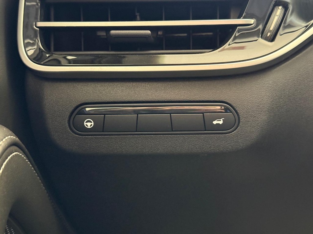 INFINITI QX60 Vehicle Full-screen Gallery Image 26