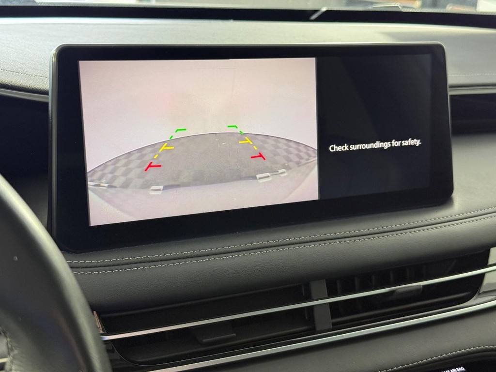 INFINITI QX60 Vehicle Full-screen Gallery Image 23