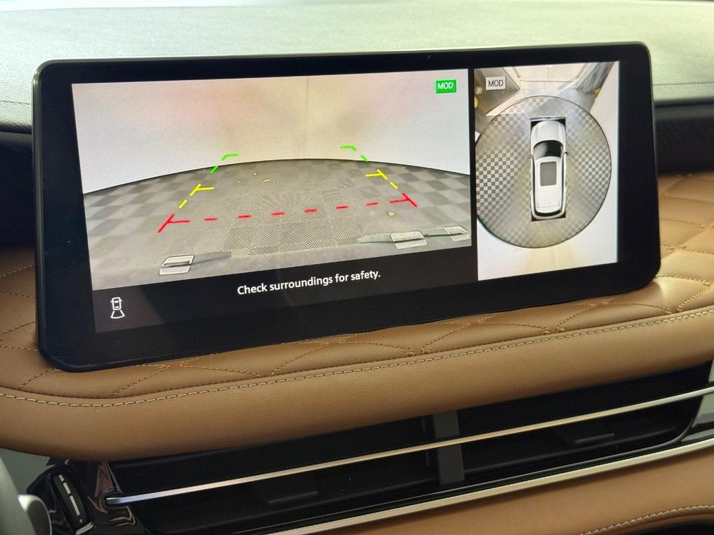 INFINITI QX60 Vehicle Full-screen Gallery Image 23