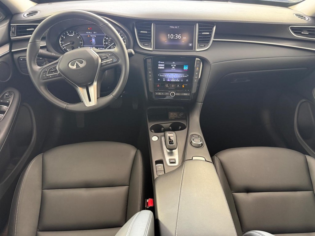 INFINITI QX50 Vehicle Full-screen Gallery Image 19