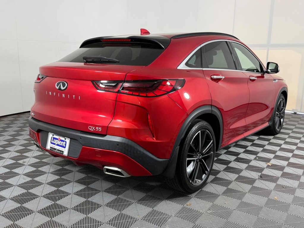 INFINITI QX55 Vehicle Full-screen Gallery Image 03