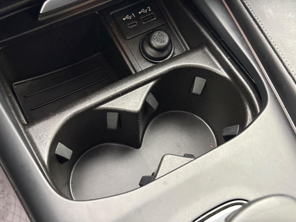 INFINITI QX55 Vehicle Full-screen Gallery Image 25