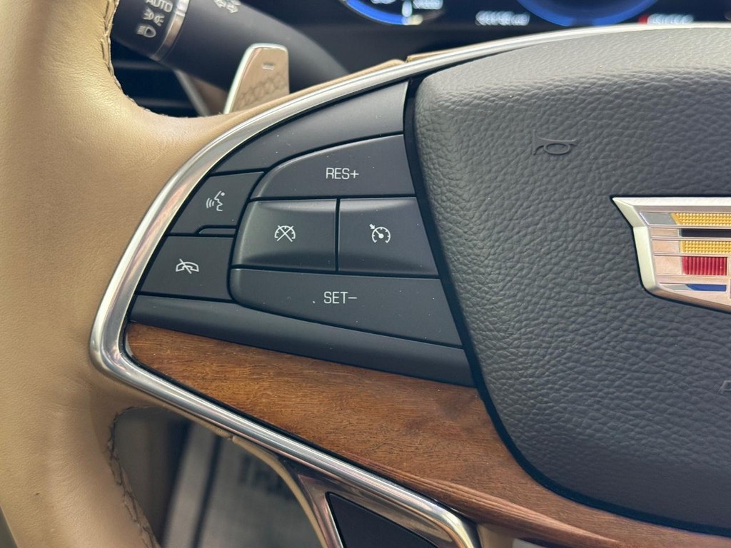 Cadillac CT6 Vehicle Full-screen Gallery Image 20