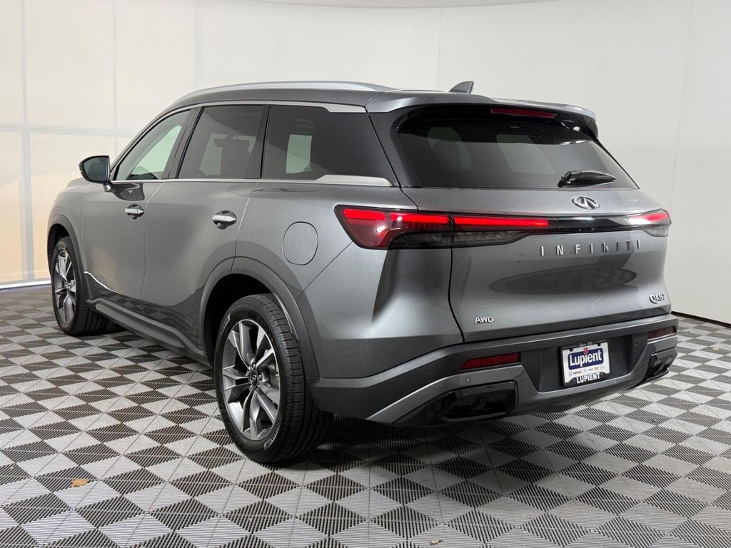 INFINITI QX60 Vehicle Full-screen Gallery Image 08
