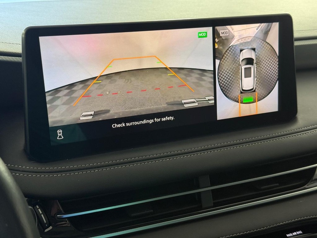 INFINITI QX60 Vehicle Full-screen Gallery Image 22