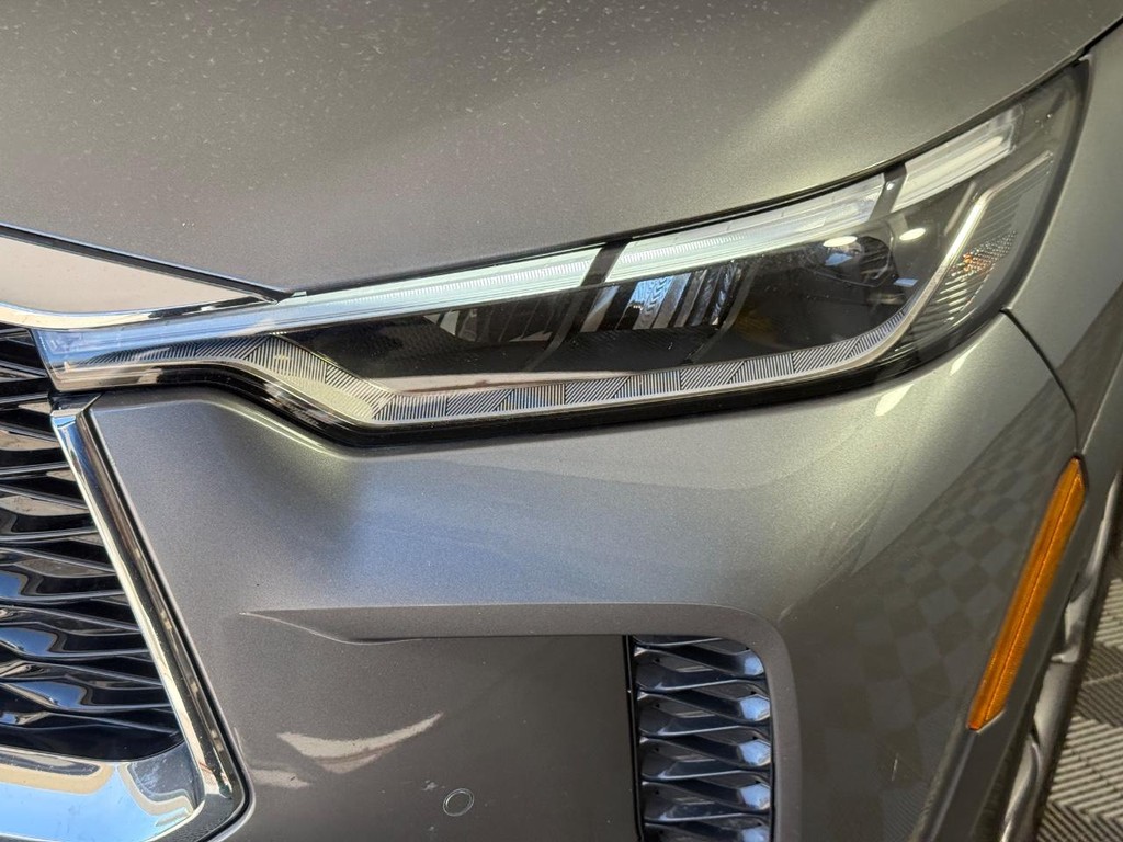 INFINITI QX60 Vehicle Full-screen Gallery Image 28