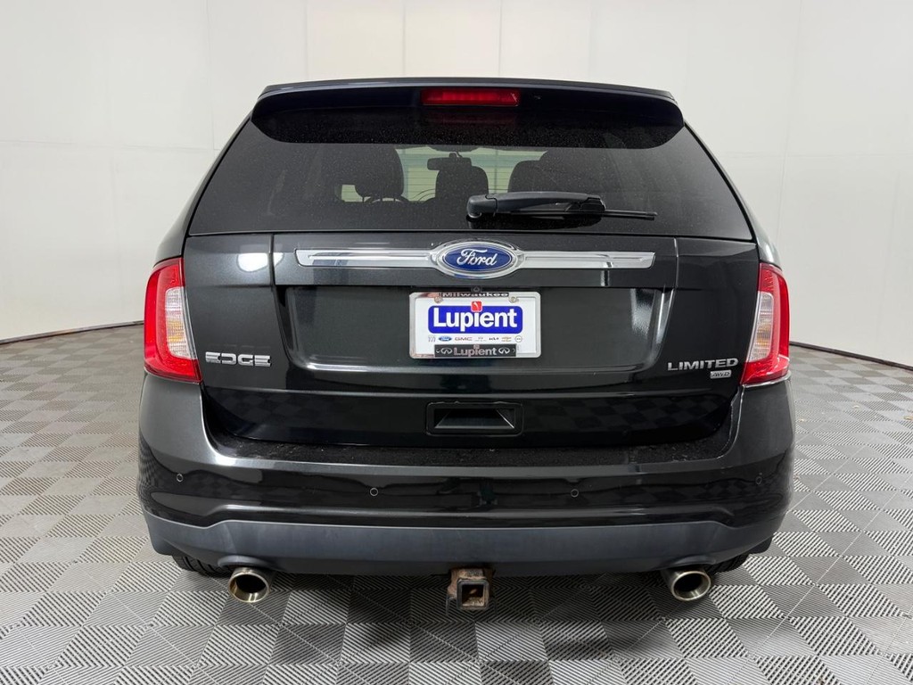 Ford Edge Vehicle Full-screen Gallery Image 04