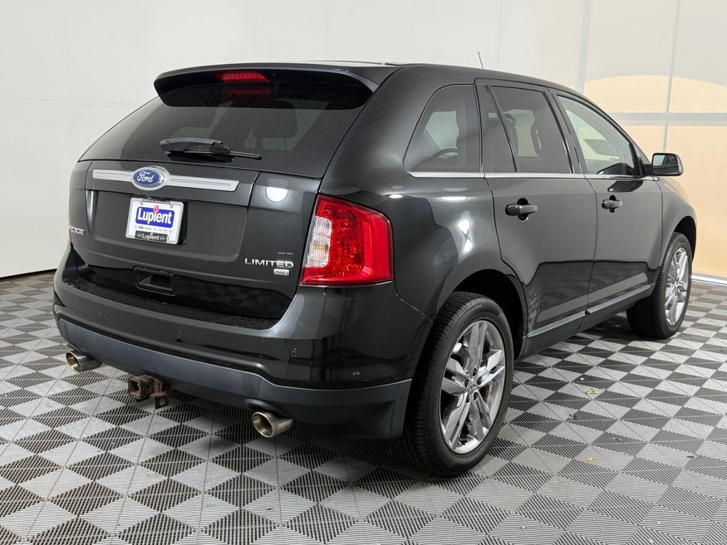 Ford Edge Vehicle Full-screen Gallery Image 05