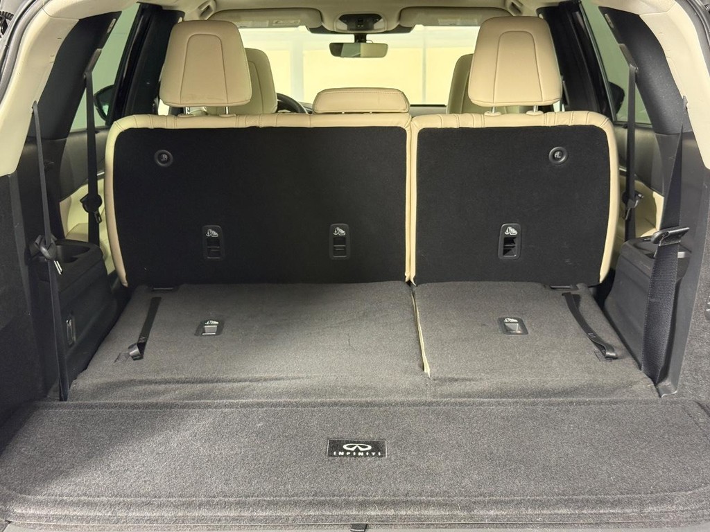 INFINITI QX60 Vehicle Full-screen Gallery Image 07