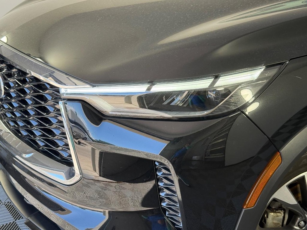 INFINITI QX60 Vehicle Full-screen Gallery Image 14