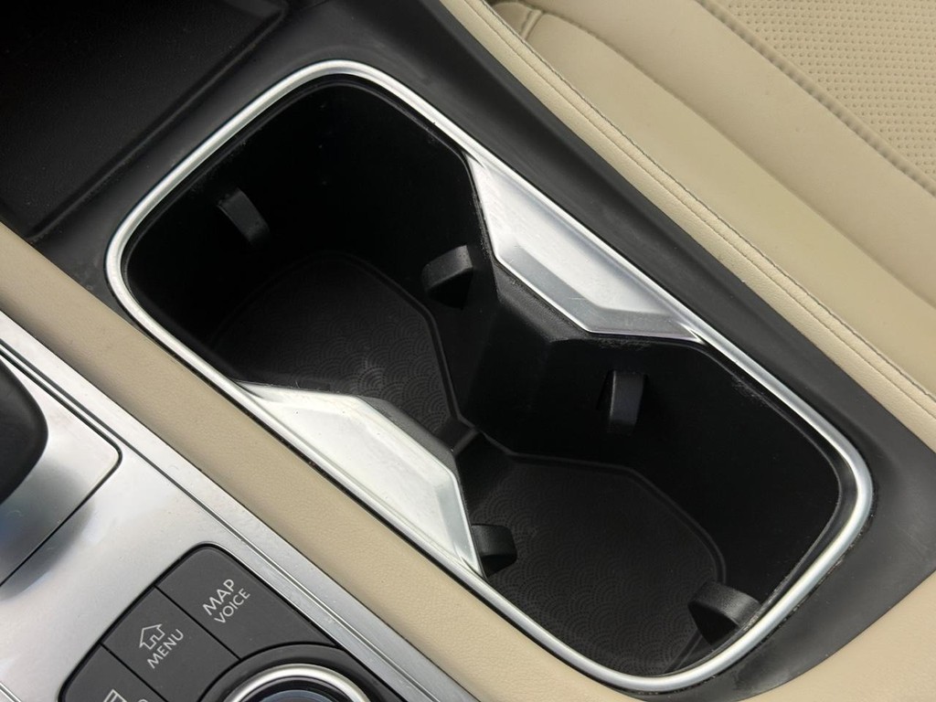 INFINITI QX60 Vehicle Full-screen Gallery Image 28