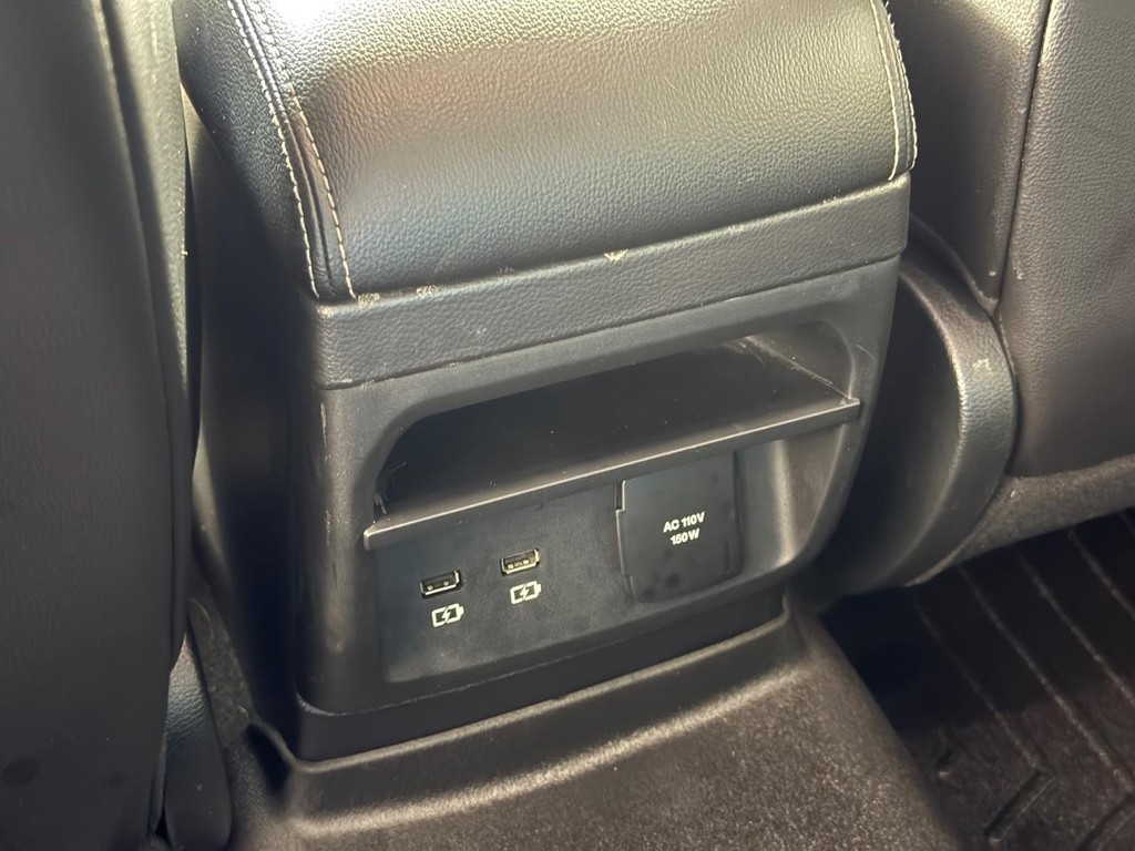 Ford Ranger Vehicle Full-screen Gallery Image 18