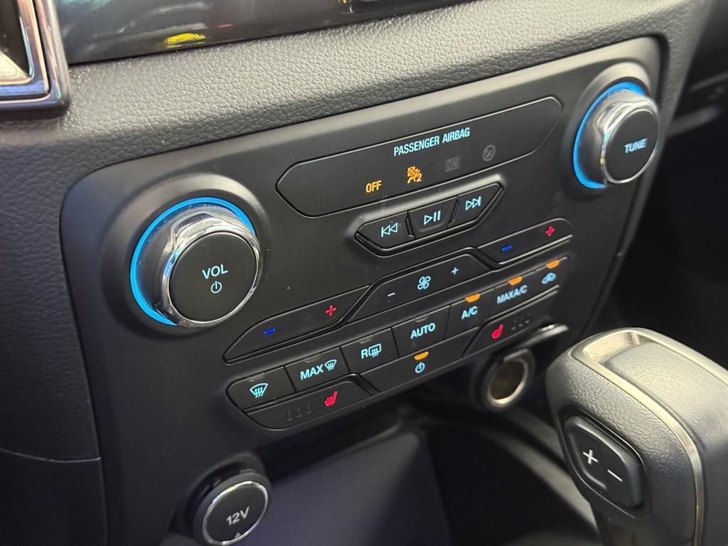 Ford Ranger Vehicle Full-screen Gallery Image 25