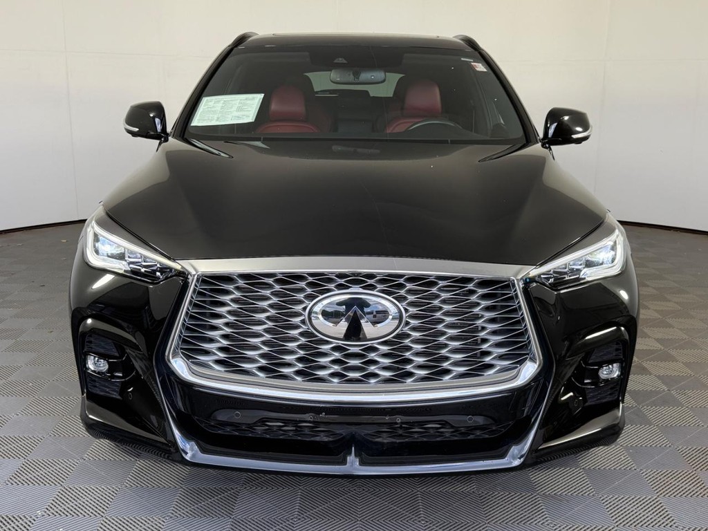 INFINITI QX55 Vehicle Full-screen Gallery Image 11