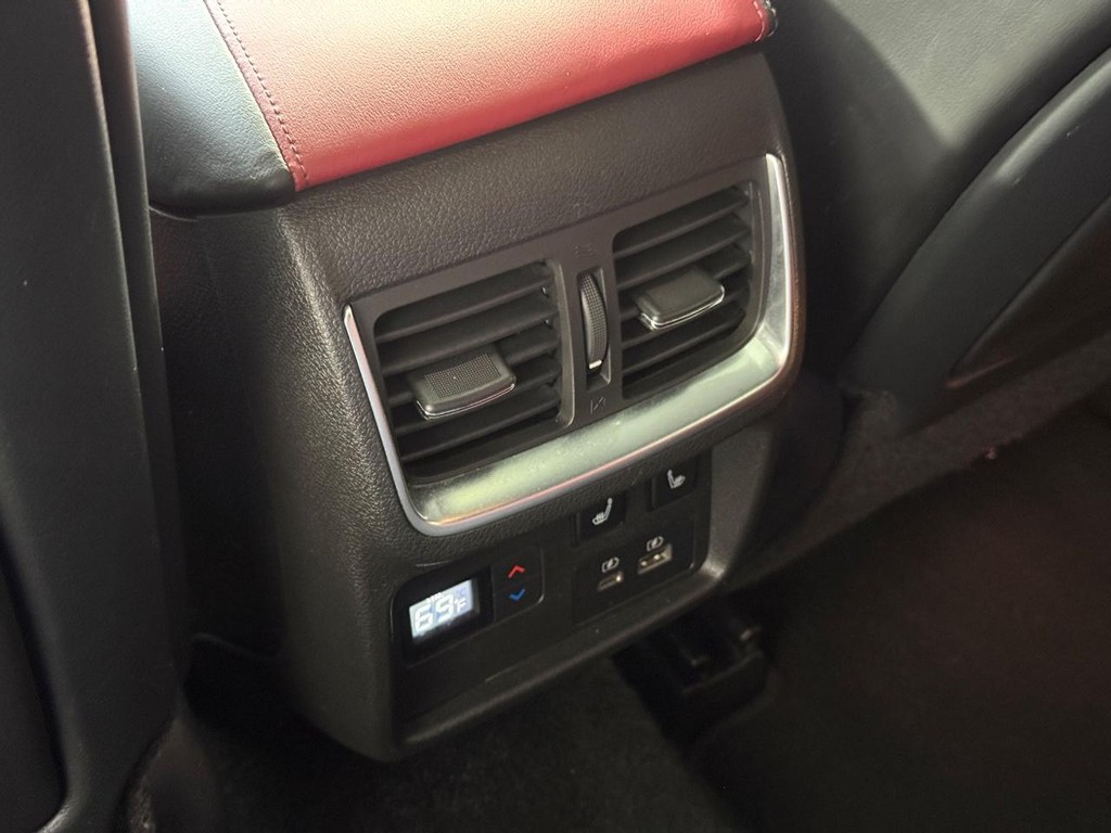 INFINITI QX55 Vehicle Full-screen Gallery Image 20