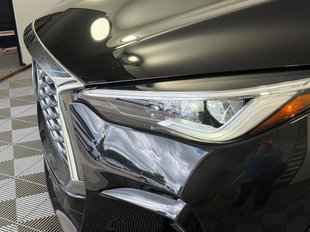 INFINITI QX55 Vehicle Full-screen Gallery Image 30
