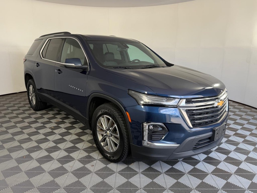 Chevrolet Traverse Vehicle Full-screen Gallery Image 01
