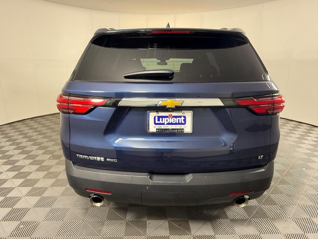 Chevrolet Traverse Vehicle Full-screen Gallery Image 04