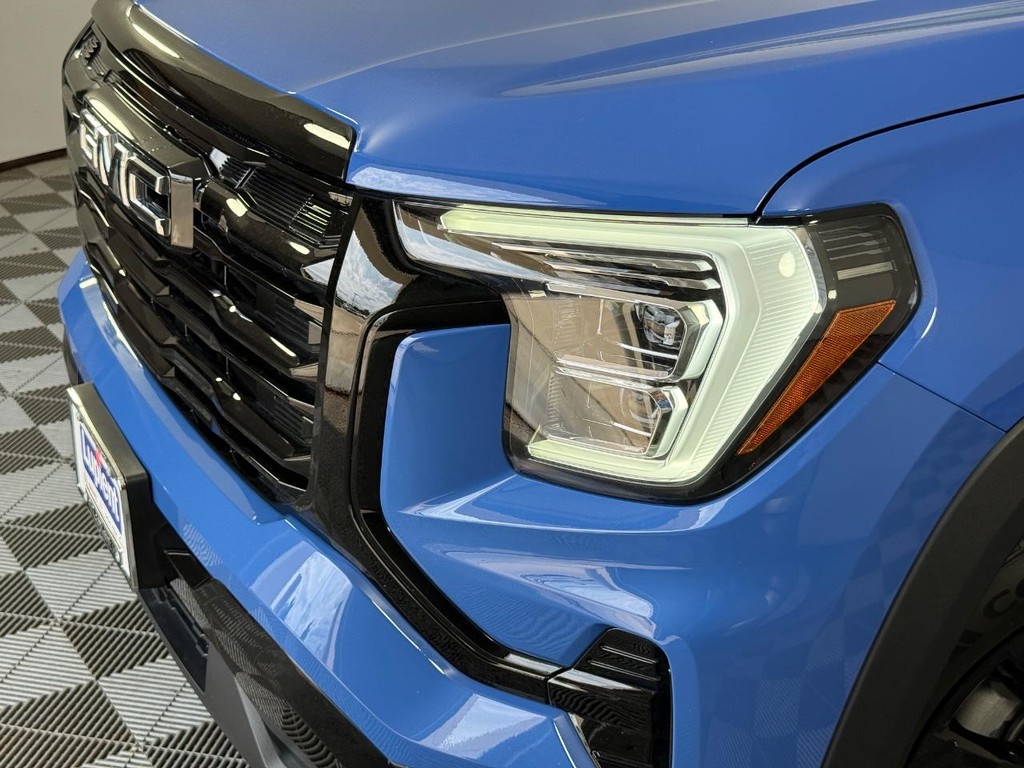 GMC Terrain Vehicle Full-screen Gallery Image 12