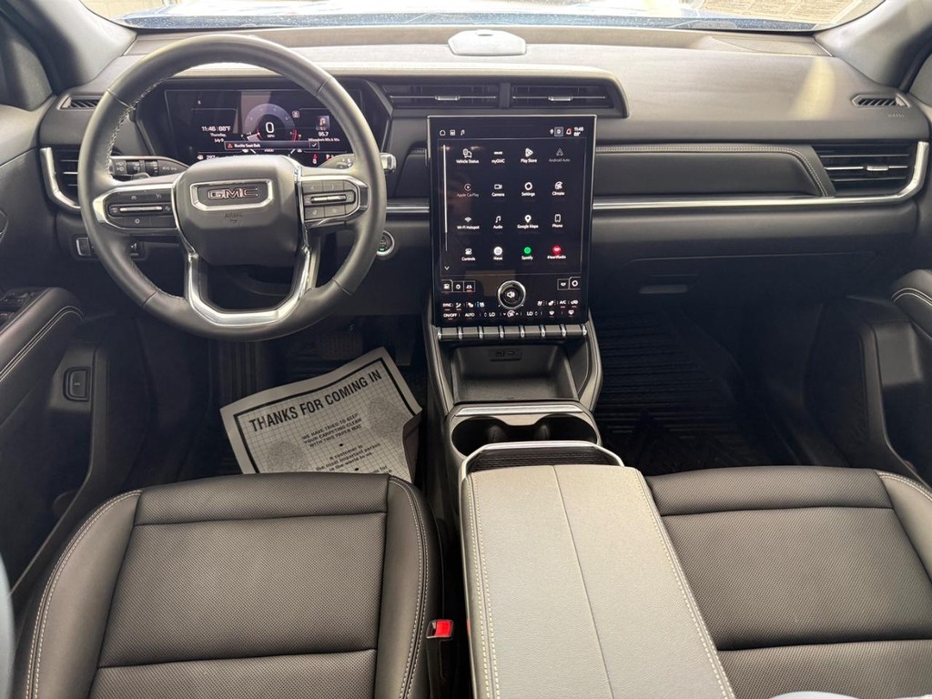 GMC Terrain Vehicle Full-screen Gallery Image 19