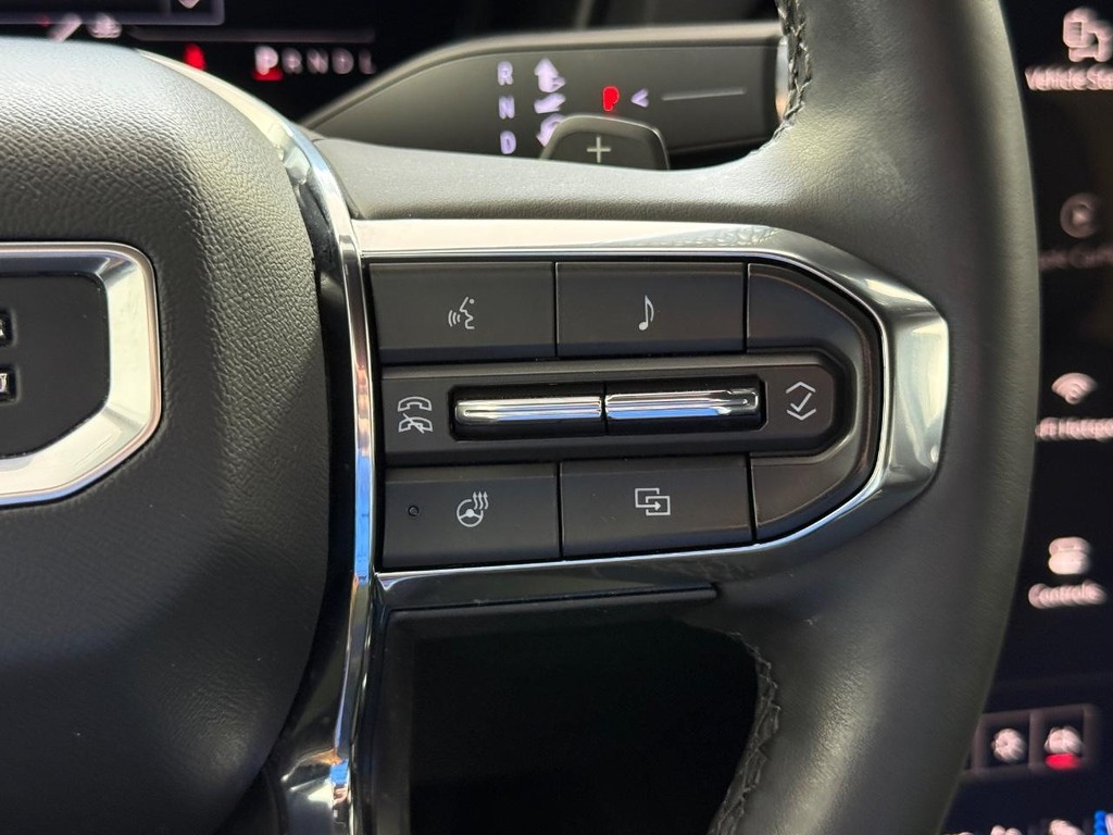 GMC Terrain Vehicle Full-screen Gallery Image 22