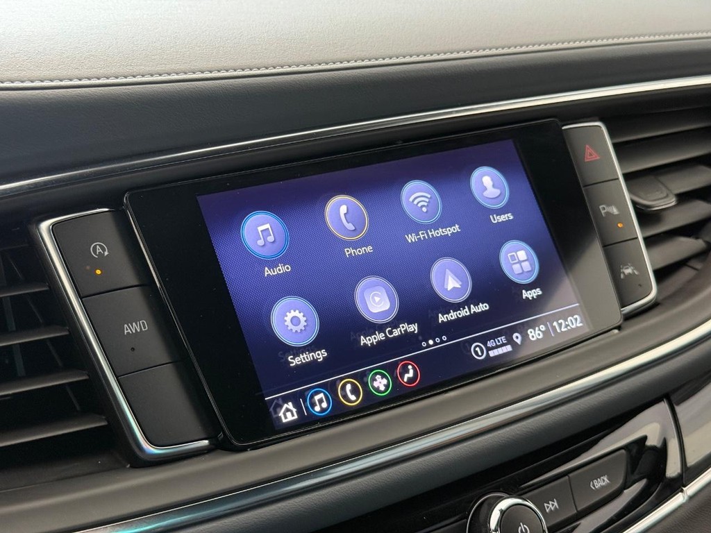Buick Enclave Vehicle Full-screen Gallery Image 23