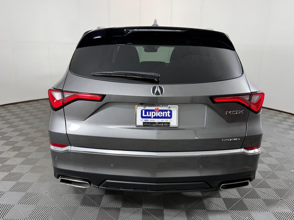 Acura MDX Vehicle Full-screen Gallery Image 04