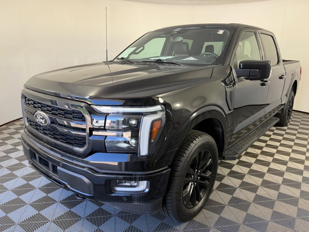 Ford F-150 Vehicle Full-screen Gallery Image 08