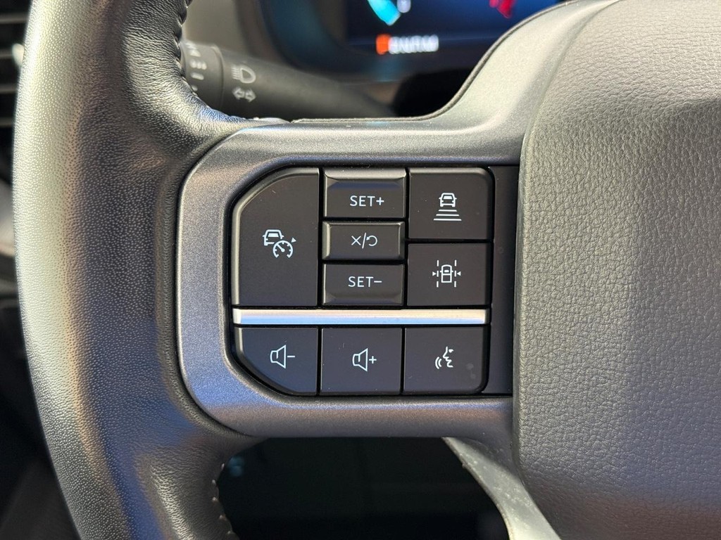 Ford F-150 Vehicle Full-screen Gallery Image 20