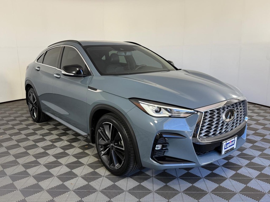 INFINITI QX55 Vehicle Full-screen Gallery Image 01