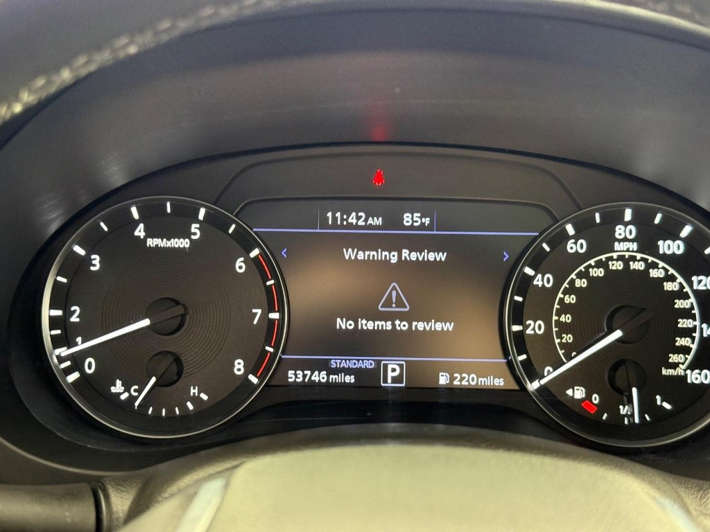 INFINITI QX55 Vehicle Full-screen Gallery Image 23